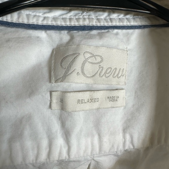 Relaxed fit J Crew button down shirt - Picture 2 of 4